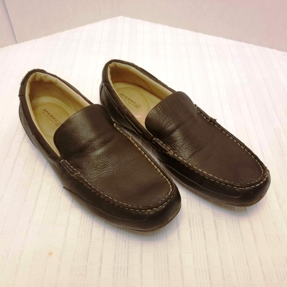 NWOB Sperry Dark Brown Driving Shoes Size 10 M